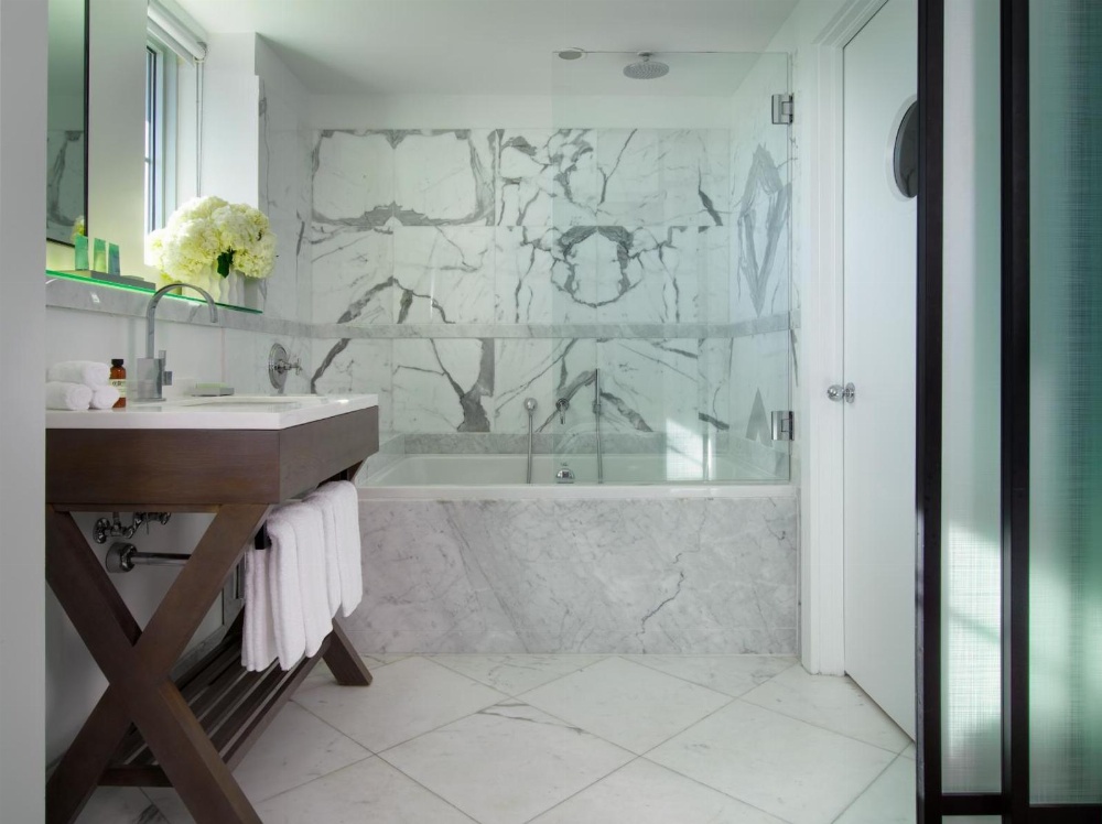 Hotel Victor Main image